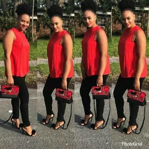 Meet your Posher, Lourna